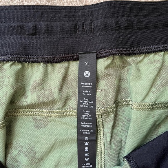 Mens Lululemon 7” Licensed To Train Linerless Shorts XL - Picture 2 of 8